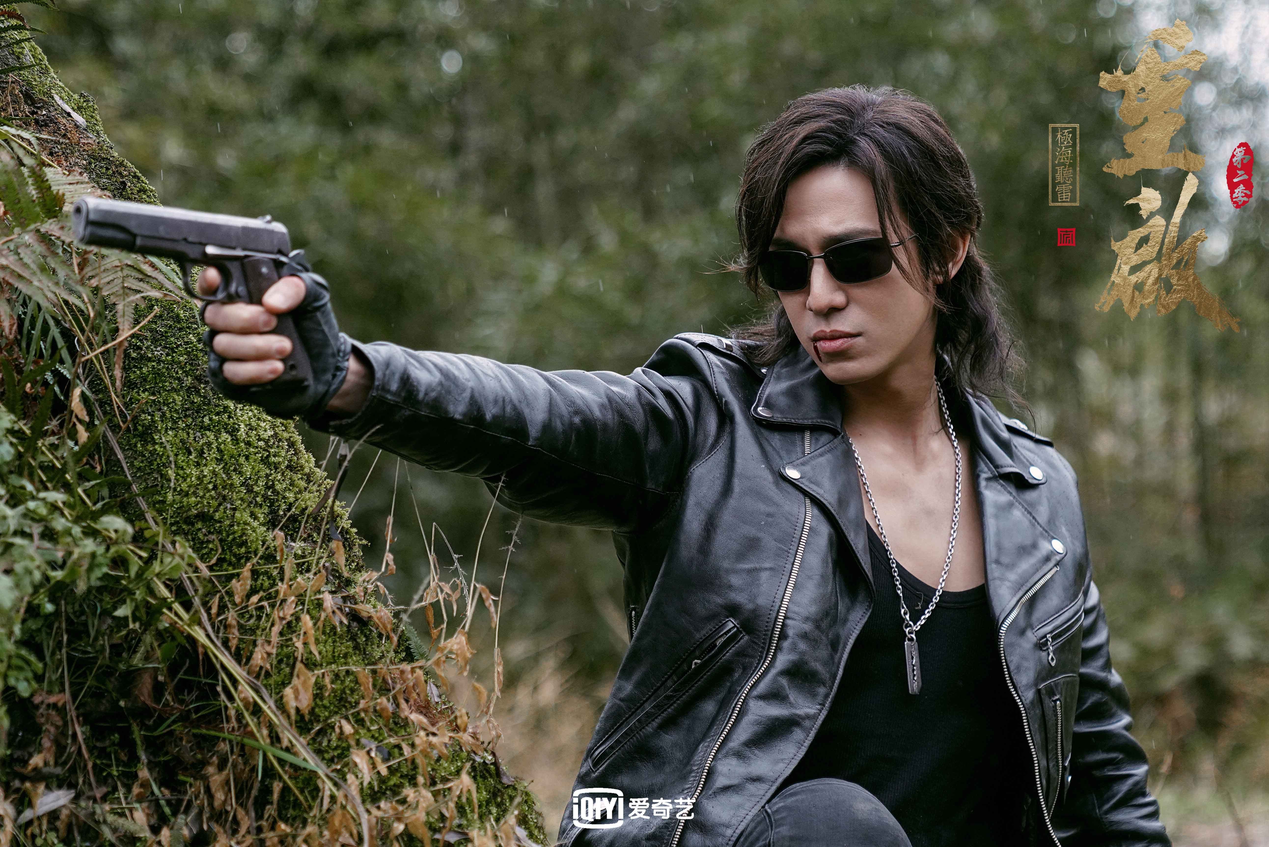 国际铁人三项大奖赛炎热天气下鏖战，国际铁人三项标准距离