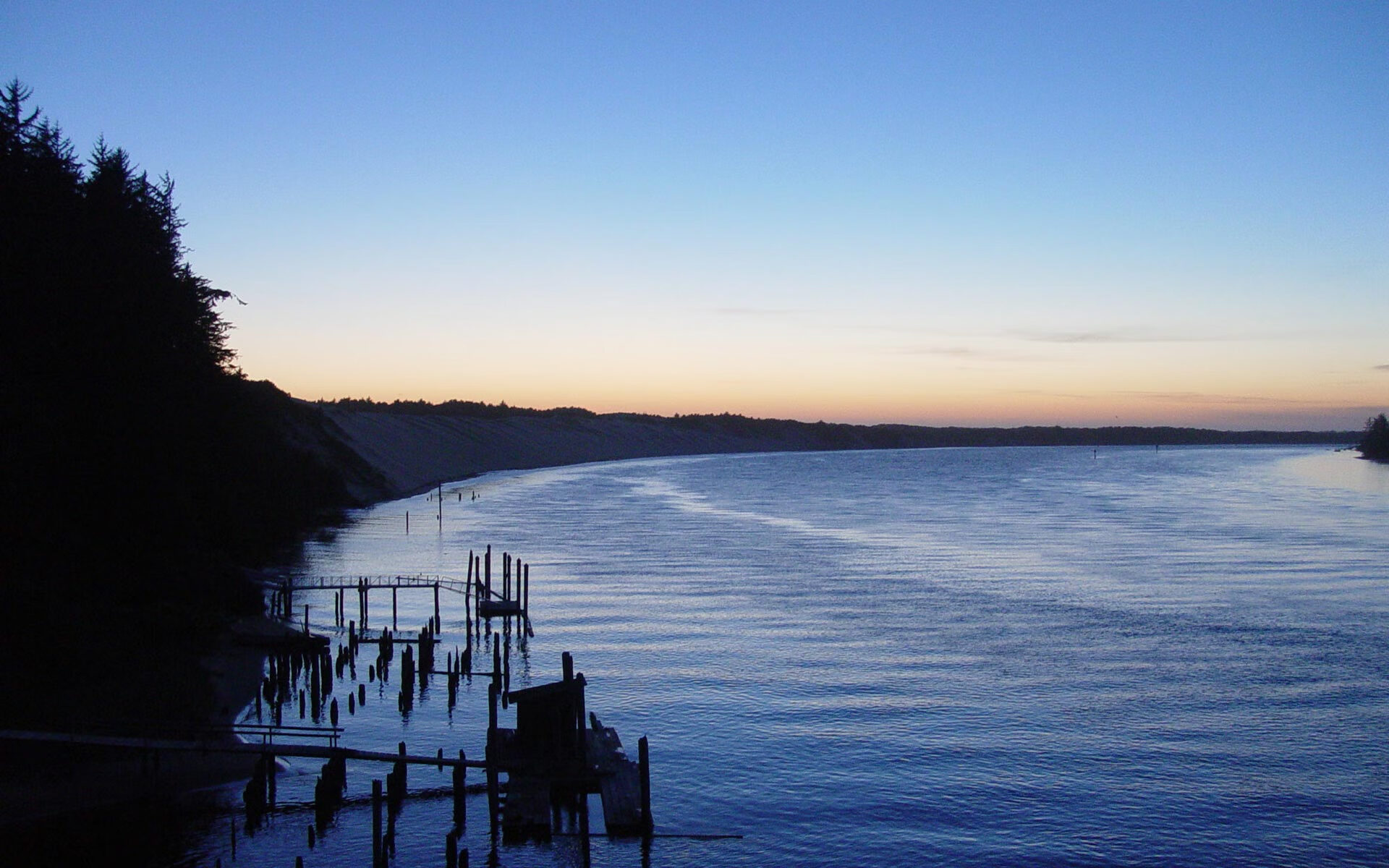 中超多队开展球迷开放日活动气氛热烈,中超申请开放球迷进场